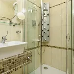 Enavlion 4*