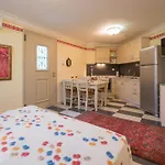 Hotel Enavlion