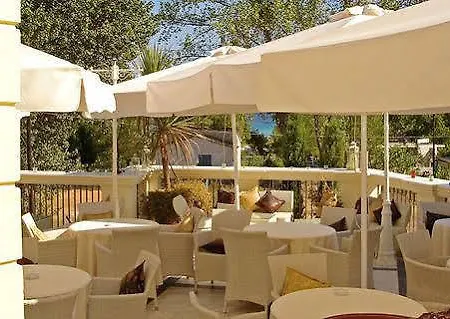 Enavlion 크리시 아모우디아