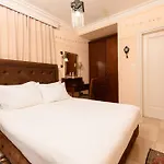 Enavlion Hotel