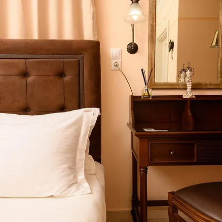 Hotel Enavlion