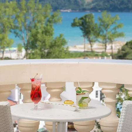 Hotel Enavlion